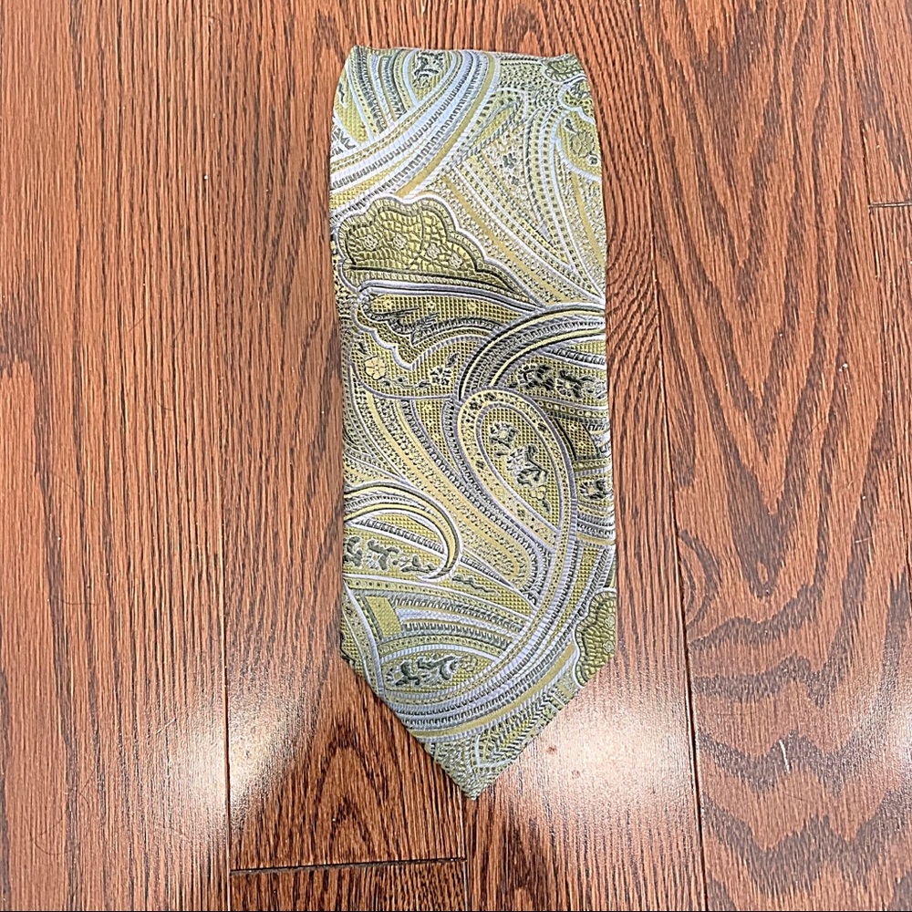 {Tasso Elba} Paisley Silk Tie. Orig. $60